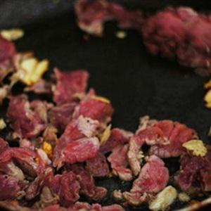 Cách nấu bún bò Nam bộ chuẩn vị