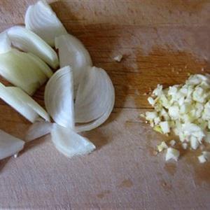 Cách làm bún bò xào