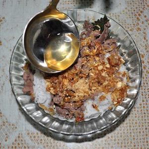 Cách nấu bún bò xào Nam bộ