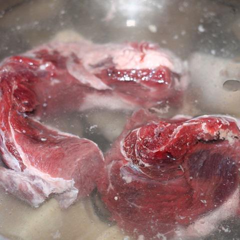 Cách làm bún bò xứ Huế