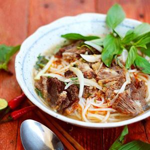 Cách làm bún bò xứ Huế