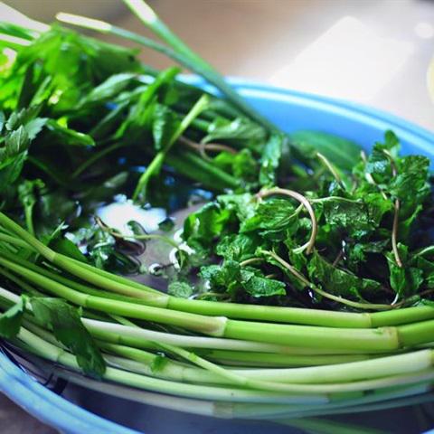 Cách làm bún cá cam ngon ngất ngây