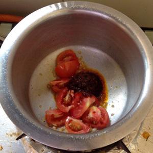 Cách nấu bún cá Tom Yum