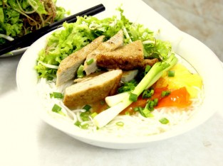 Bún chả cá Nha Trang