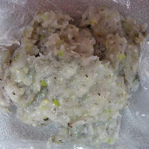 Cách làm bún chả tôm