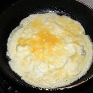 Cách làm bún cuốn cá hấp