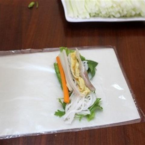 Cách làm bún cuốn cá hấp