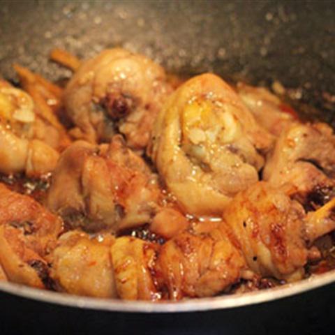 Cách làm bún gà nấu sả