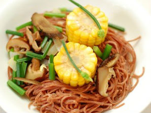 Bún gạo lức trộn giấm