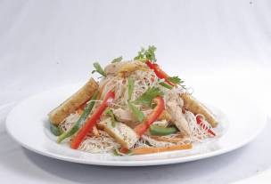 Bún gạo xào khô thập cẩm