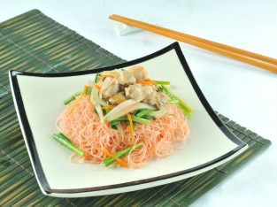 Bún gạo xào nghêu