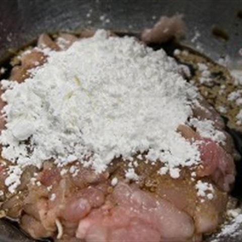 Cách làm bún khô xào ức gà