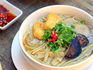 Bún măng chay