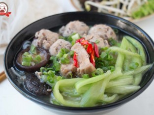 Bún mọc bạc hà (dọc mùng)