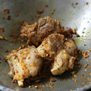 Cách nấu bún sườn hầm củ sen