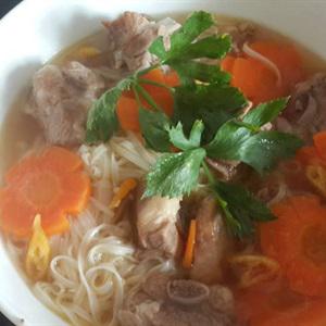Cách làm bún sườn heo