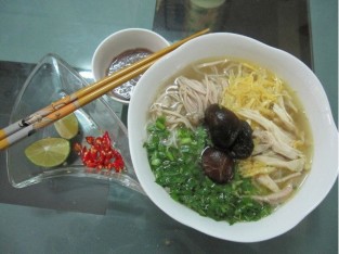 Bún thang