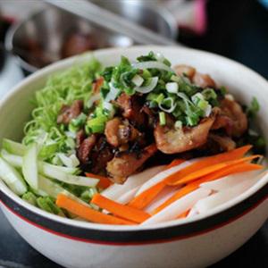 Cách làm bún thịt ba chỉ nướng