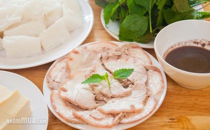 Bún thịt luộc chấm mắm tôm