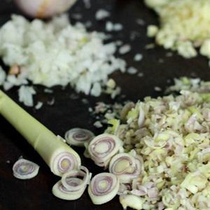 Cách làm bún thịt xiên nướng