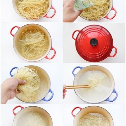 Cách làm bún trộn kiểu Hàn Quốc