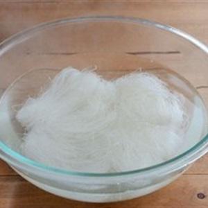 Cách làm bún trộn tôm