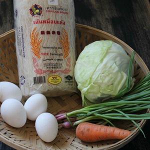 Cách làm bún xào kiểu Sing
