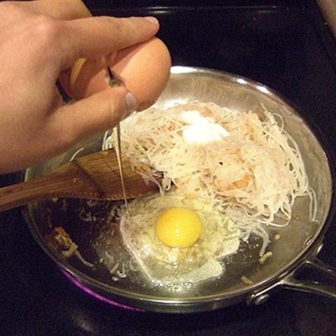 Cách làm bún xào Thái Lan