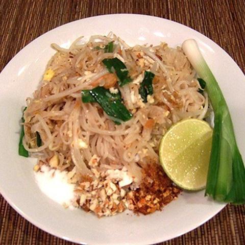 Cách làm bún xào Thái Lan