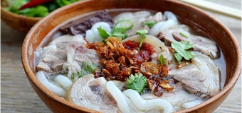 Buổi sáng ngon miệng với bát bánh canh sườn heo