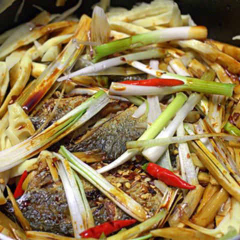 Cách làm cá bạc má kho măng