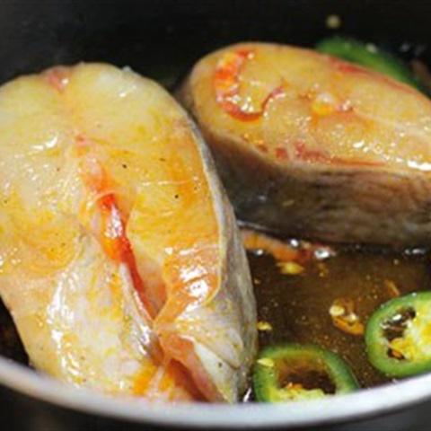 Cách làm cá basa kho tàu