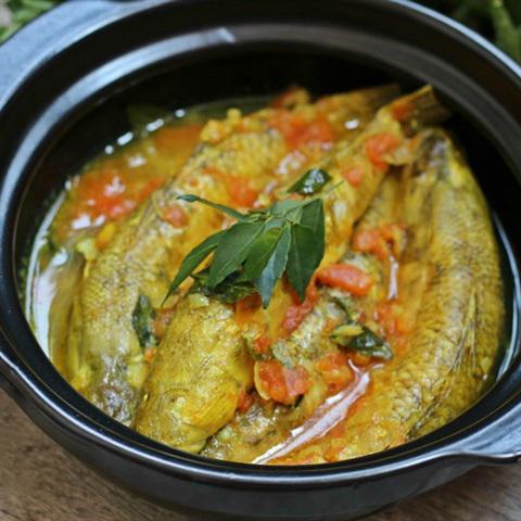 Cách làm cá bống cà ri