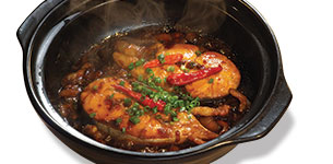 Cá bông lau kho tộ