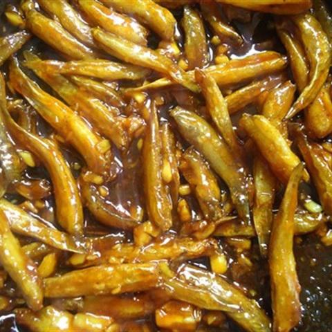 Cách làm cá bống sốt cay