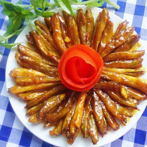 Cách làm cá bống sốt cay