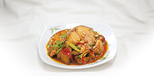 Cá bớp kho thịt ba rọi