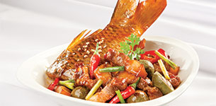 Cá chép kho quả sấu