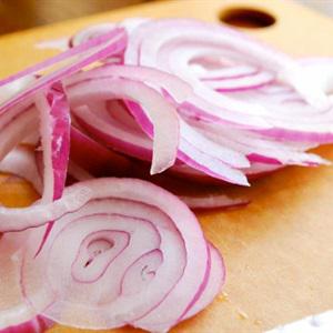 Cách làm cá chép om dưa chua