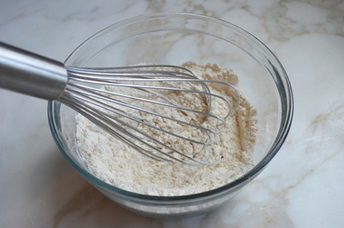 Cá chiên giòn sốt chua ngọt đậm vị ngon cơm