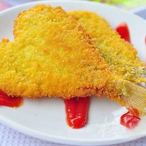 Cách làm cá chiên xù hình trái tim