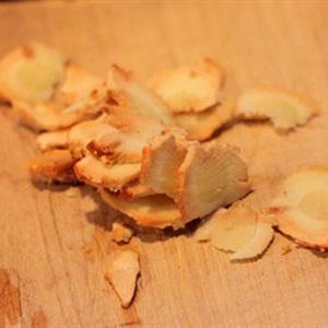 Cách làm cá chim kho riềng