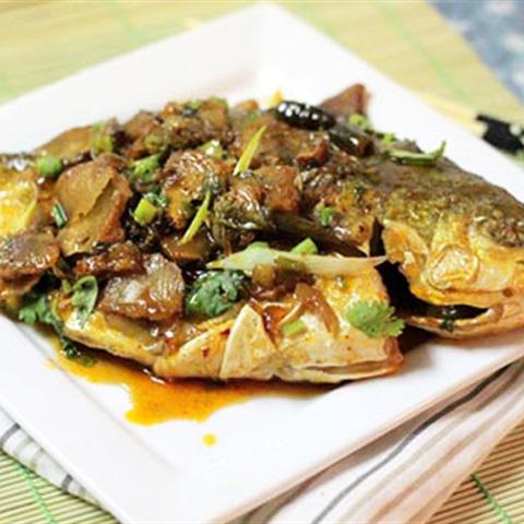 Cách làm cá chim kho riềng