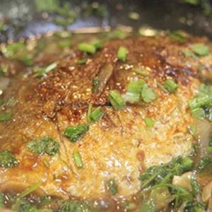 Cách làm cá chim rim gừng tỏi