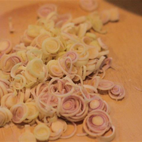 Cách làm cá chim sốt gừng sả