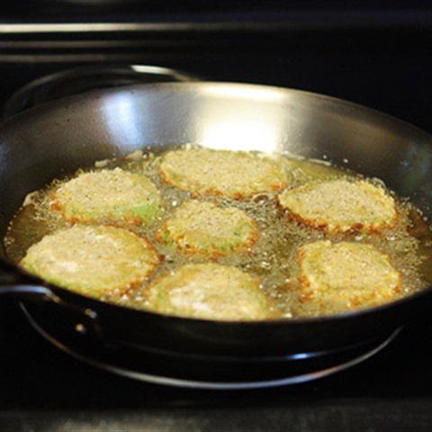 Cách làm cà chua chiên xù