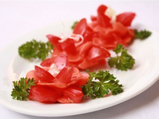 Cà chua cuộn cá Thu