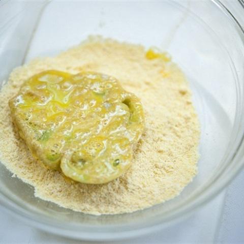 Cách làm cà chua tươi chiên xù