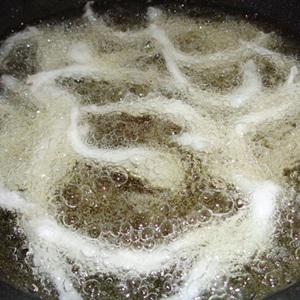 Cách làm cá cơm chiên cay