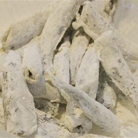 Cách làm cá cơm chiên tỏi ớt 